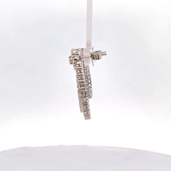 Elegant Beautiful Danglers - Image 2