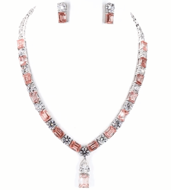 Emerald Majesty Necklace