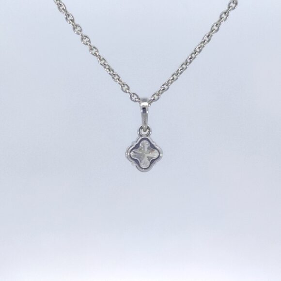 Elegant Essence Pendant - Image 2