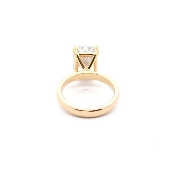 5 Carat Radiant Diamond Ring - Image 3