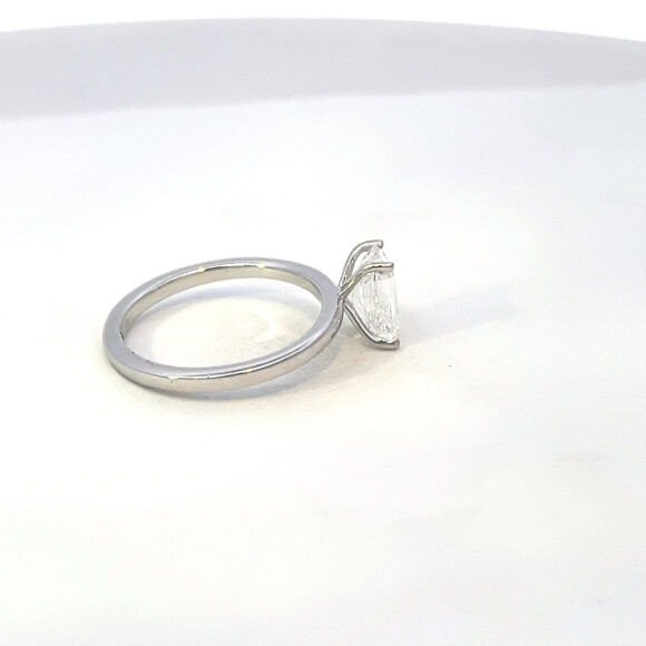 Emerald Whisper Ring